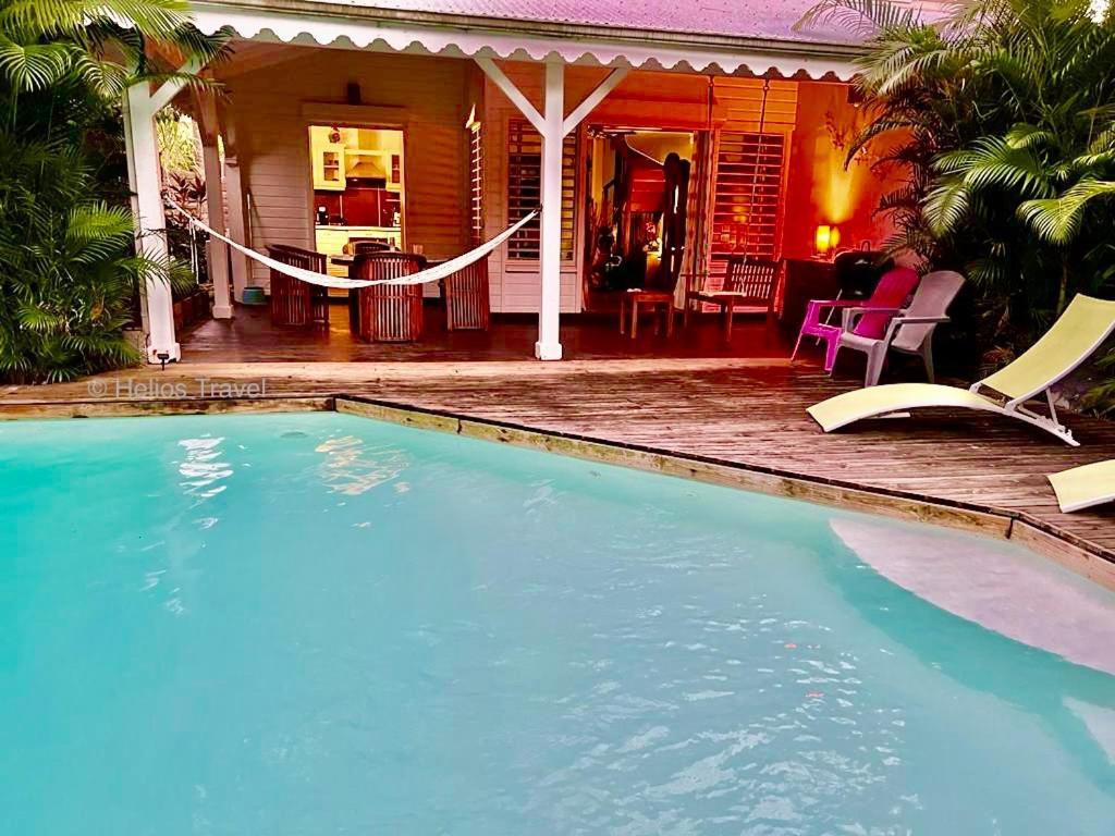Villa Sisley, 2 Chambres, Piscine Privee, Plage A 100 M Sainte-Rose Exterior photo